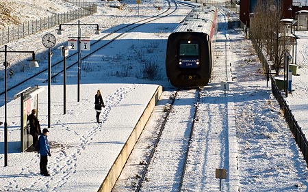 Y2 1384 ankommer Åtvidabergs Station